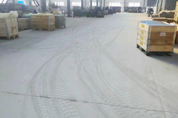 金牛版论坛资料中心承建的某出口型大型锻造企业西卡固化剂项目顺利开工